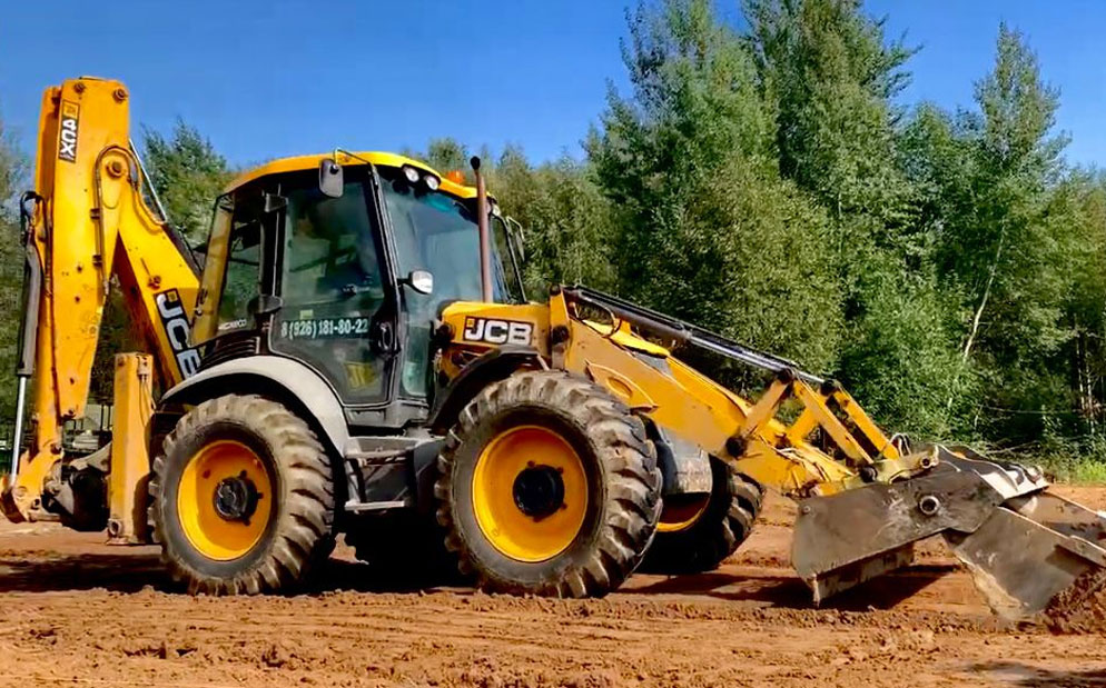 Экскаватор-погрузчик JCB 4CX