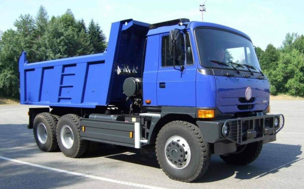 Самосвал Tatra 815